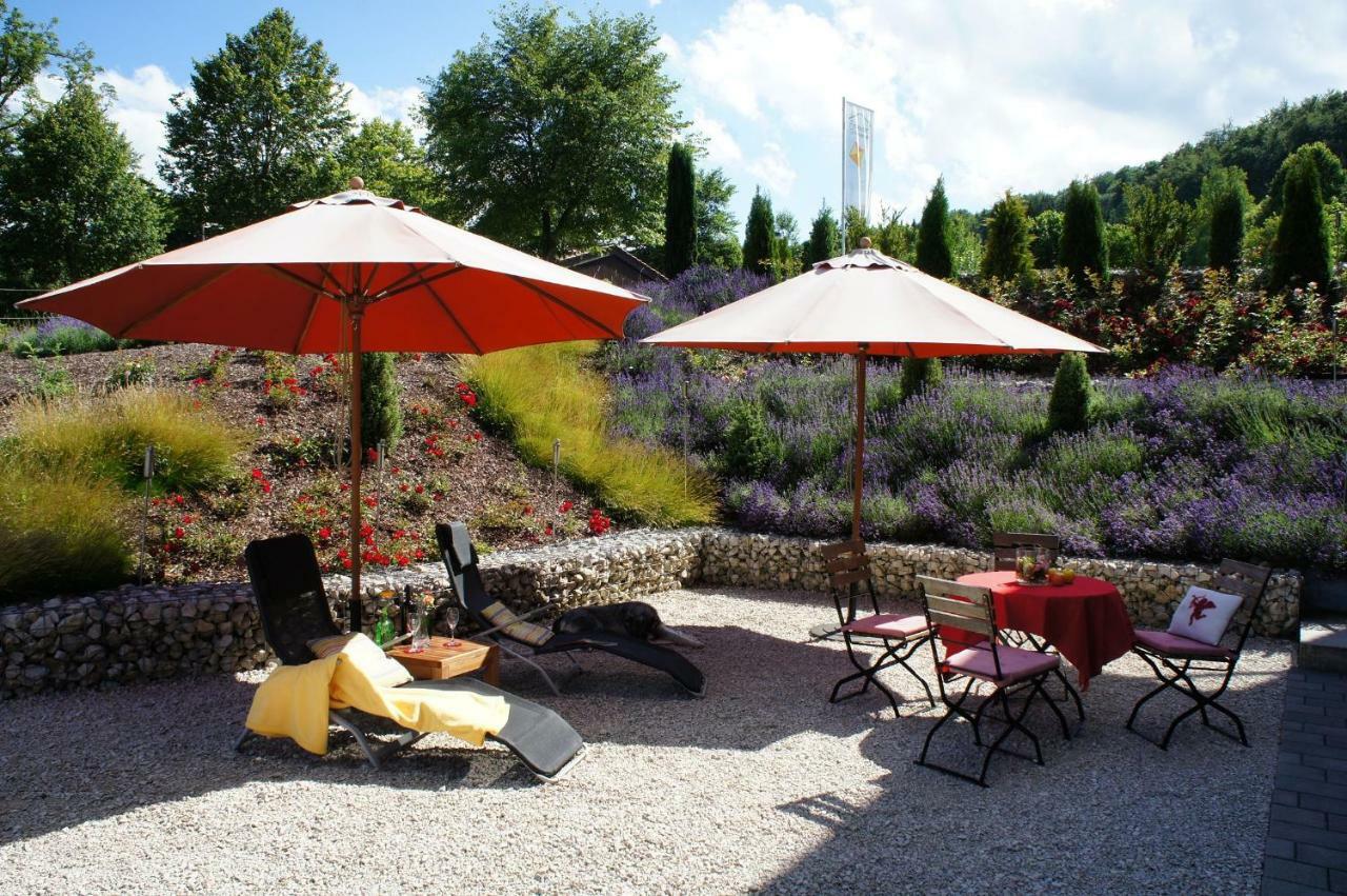 Alb Lodge Gomadingen Exterior foto